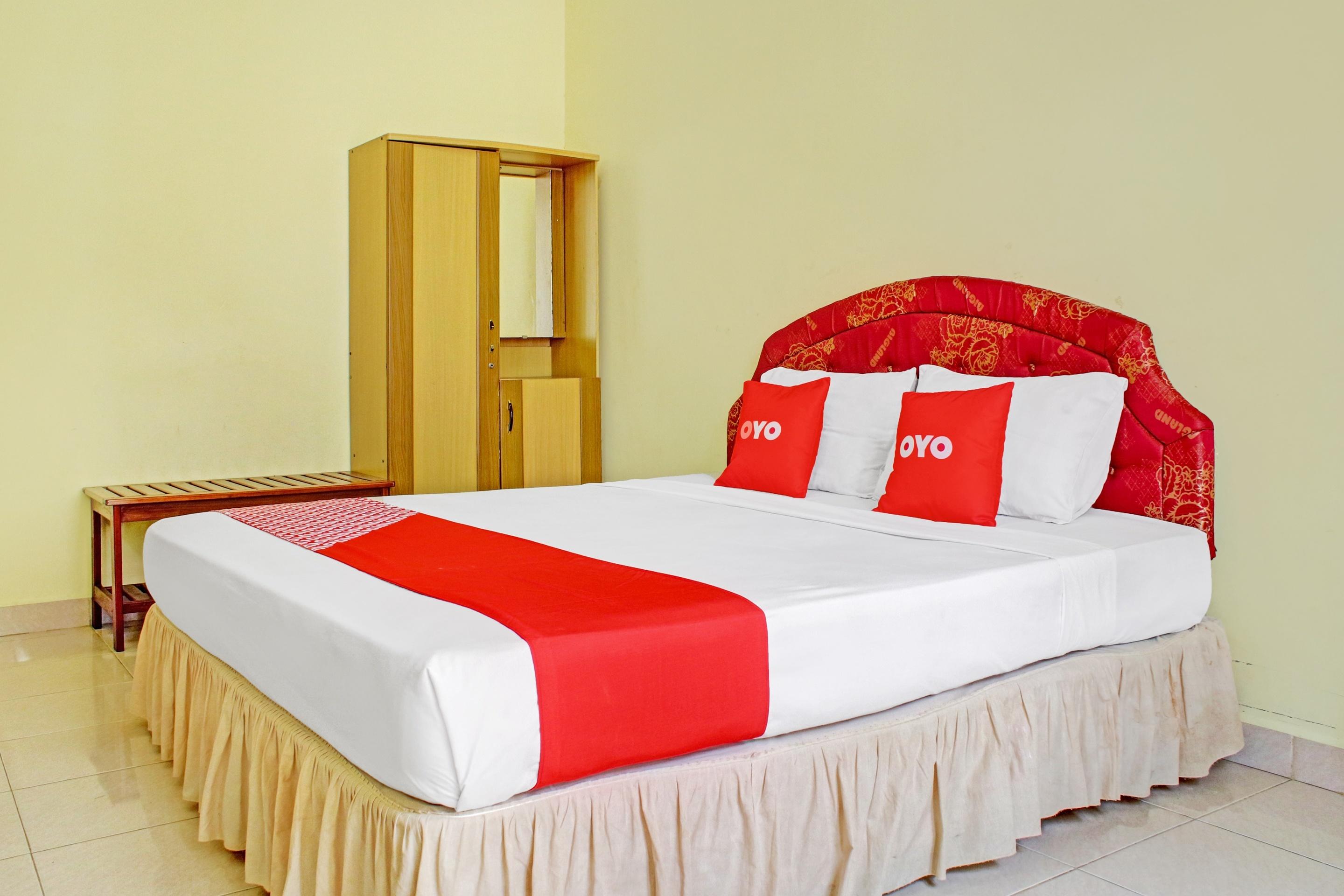 Oyo 90423 Hotel Aman Палангкарая Екстериор снимка