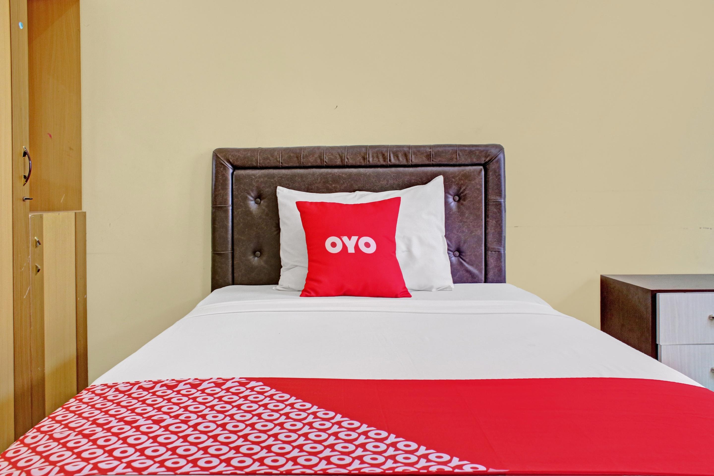 Oyo 90423 Hotel Aman Палангкарая Екстериор снимка