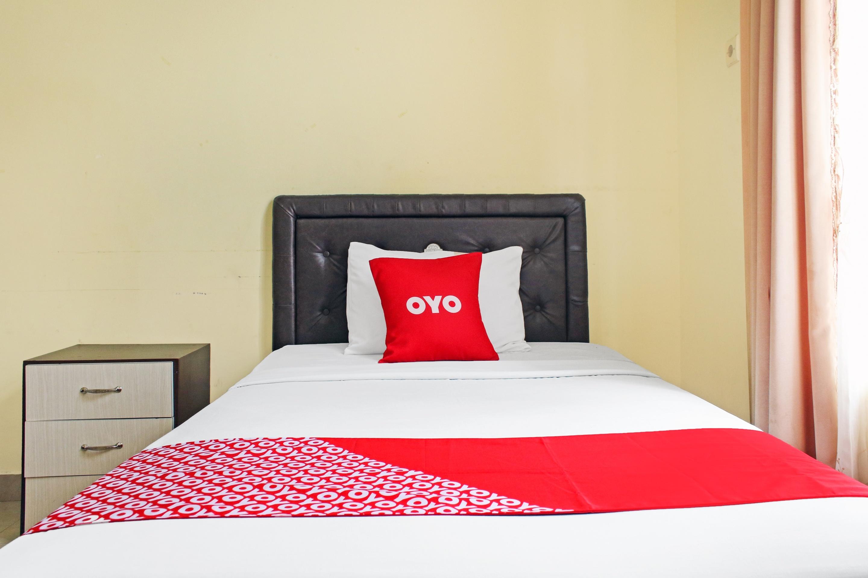 Oyo 90423 Hotel Aman Палангкарая Екстериор снимка